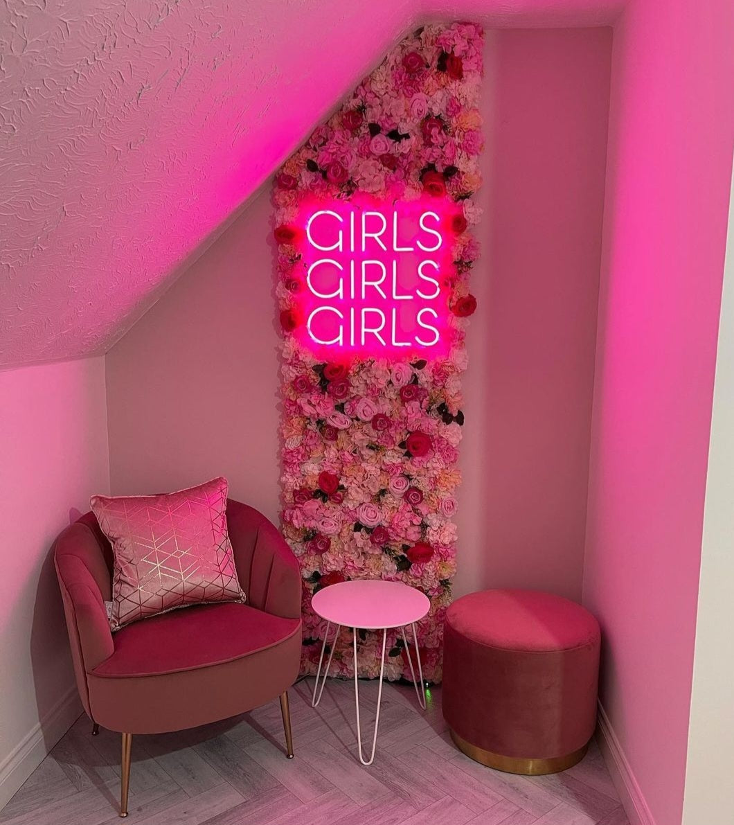 NEON LED užrašas "GIRLS"