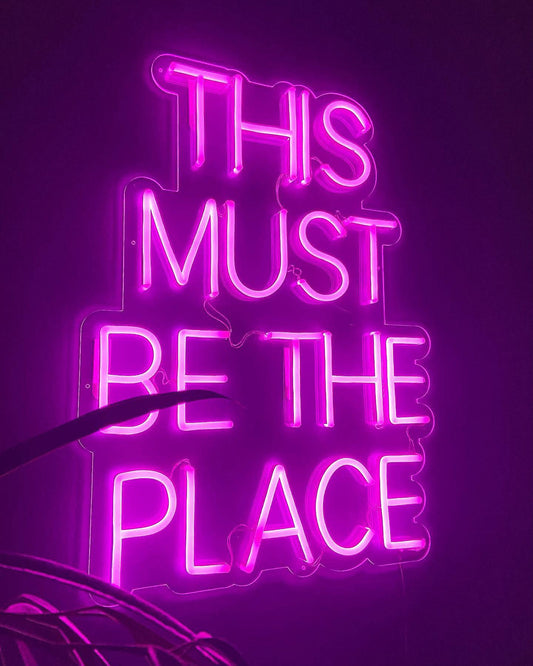 LED NEON užrašas "THIS MUST BE THE PLACE"