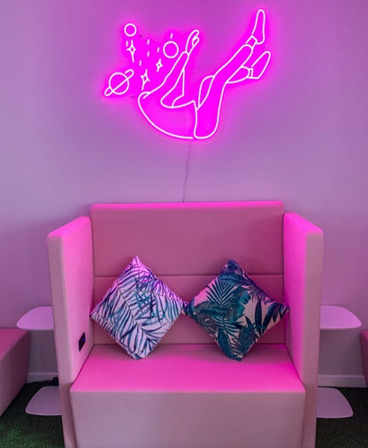 LED neon ženklas "PANIRIMAS"