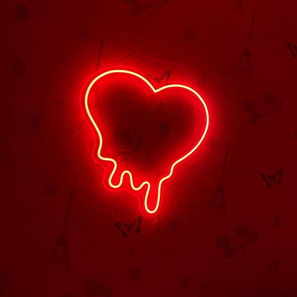 Neon LED ženklas "Širdis"