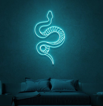 LED neon ženklas "gyvatė"