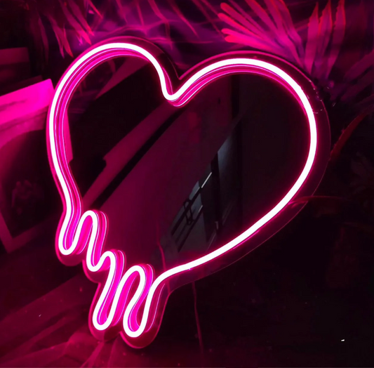 Neon LED ženklas " Veidrodinė širdis"