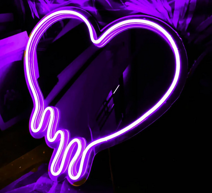 Neon LED ženklas " Veidrodinė širdis"