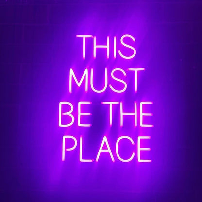 LED NEON užrašas "THIS MUST BE THE PLACE"